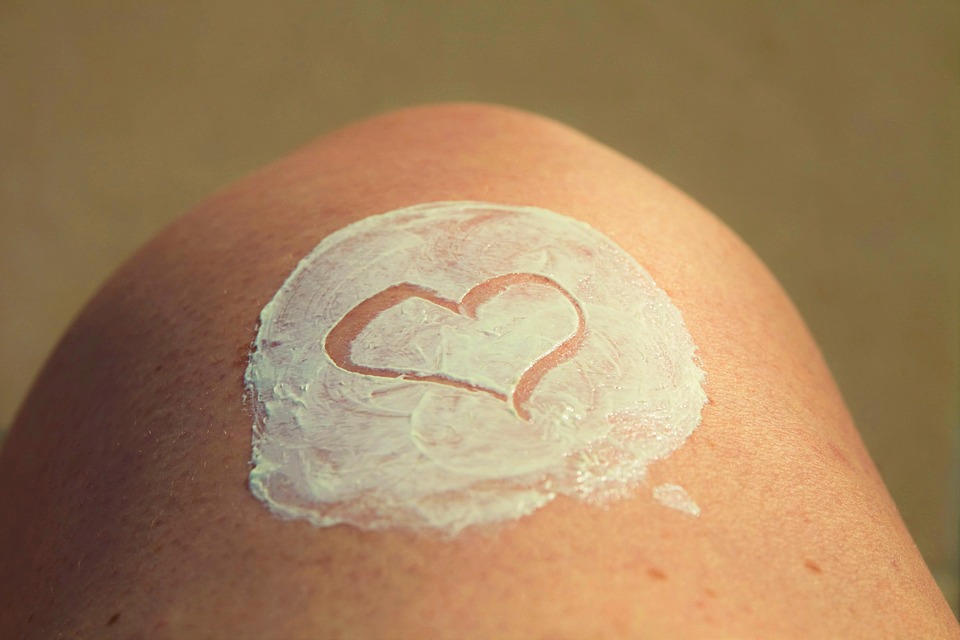 How To Protect Your Skin During The Summer