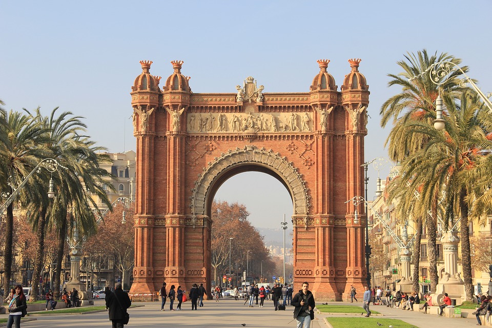 Barcelona Travel Tours: Things You Need To Sort Out Before Embarking On Your Trip