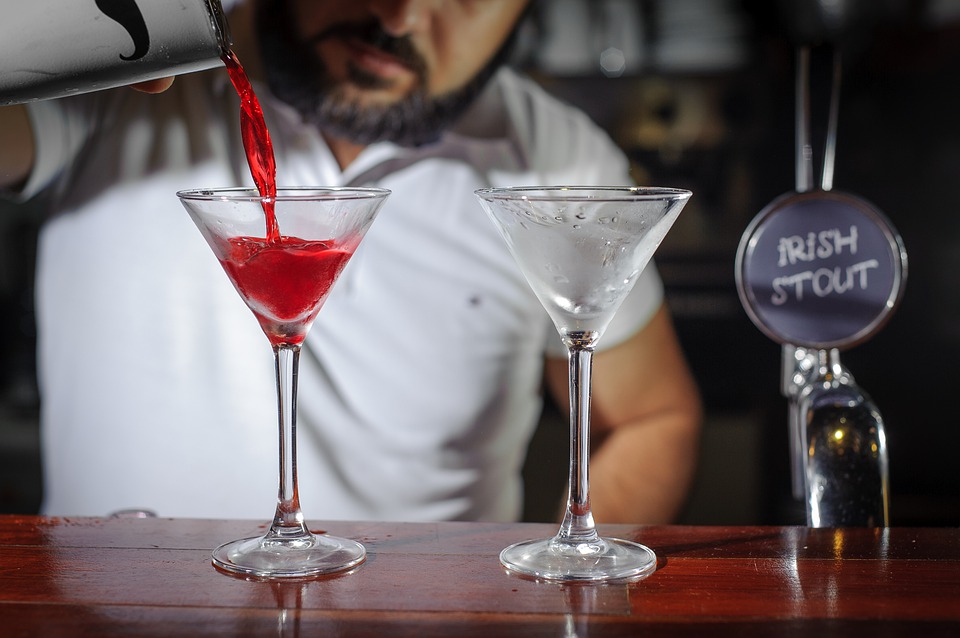 Start Your Training In A Lucrative Bartending In Raleigh