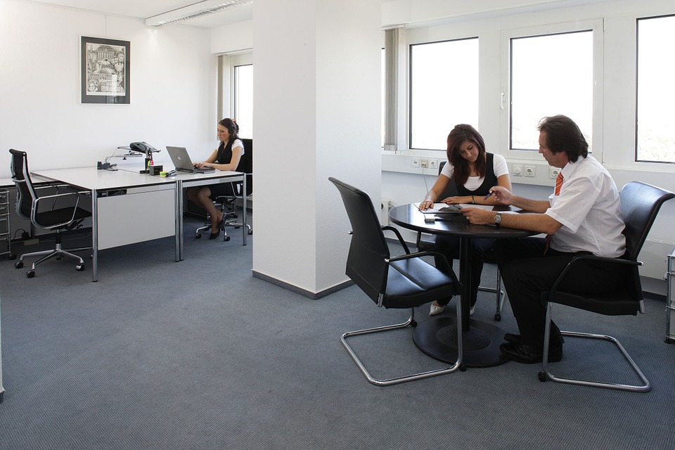 Essential Factors To Consider When Shopping For Office Furniture