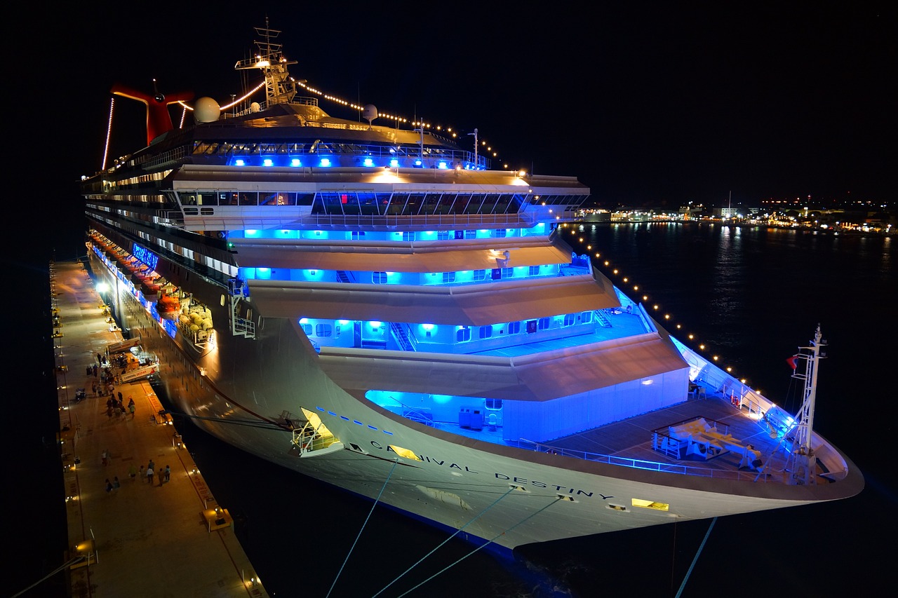 cruise-ship-778533_1280