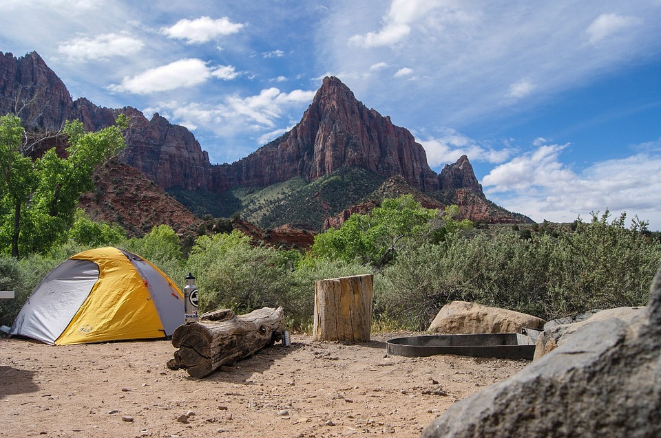 The Top Benefits Of Hiking And Camping