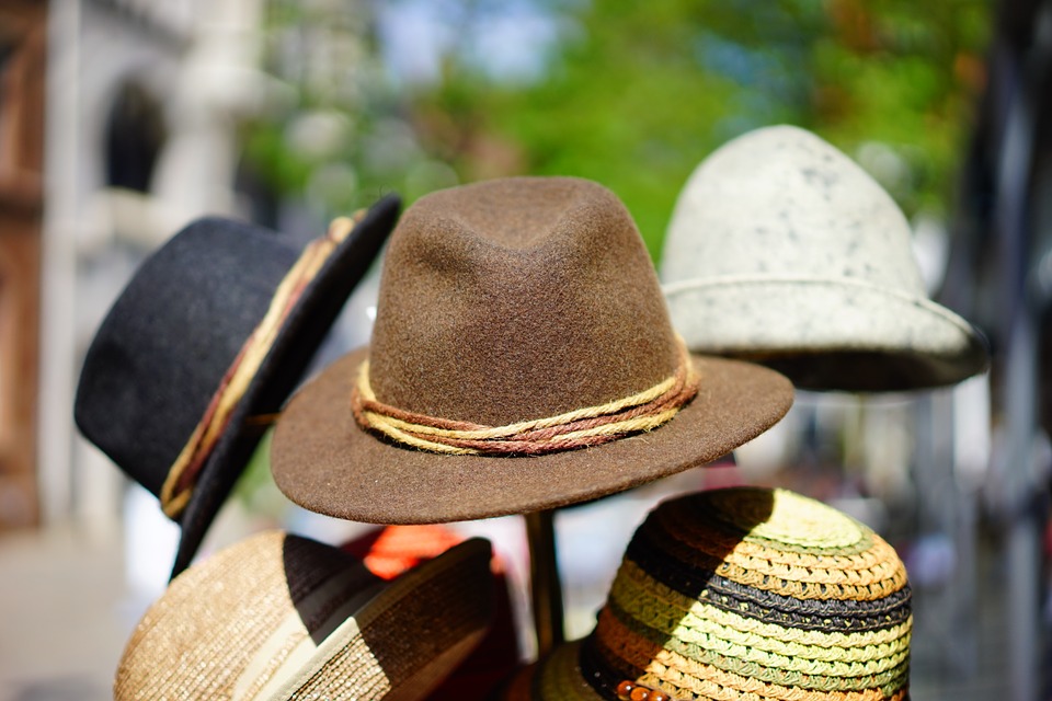 3 Reasons To Wear A Wide Brim Fedora Hat