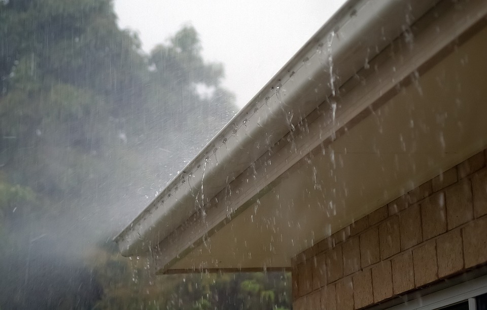 Tips On How To Choose The Best Gutter Cleaning Services