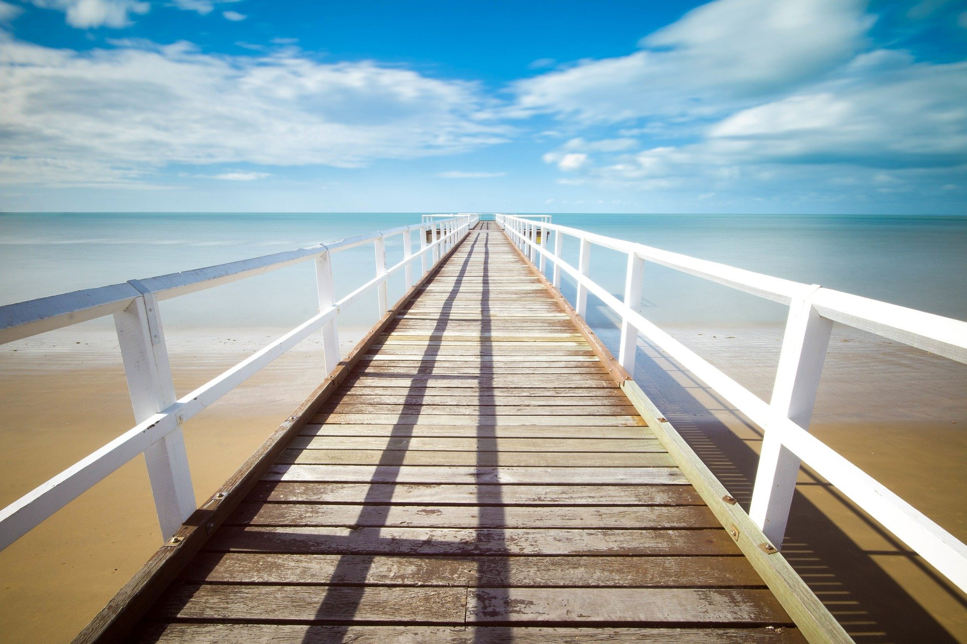 boardwalk-569314_1920