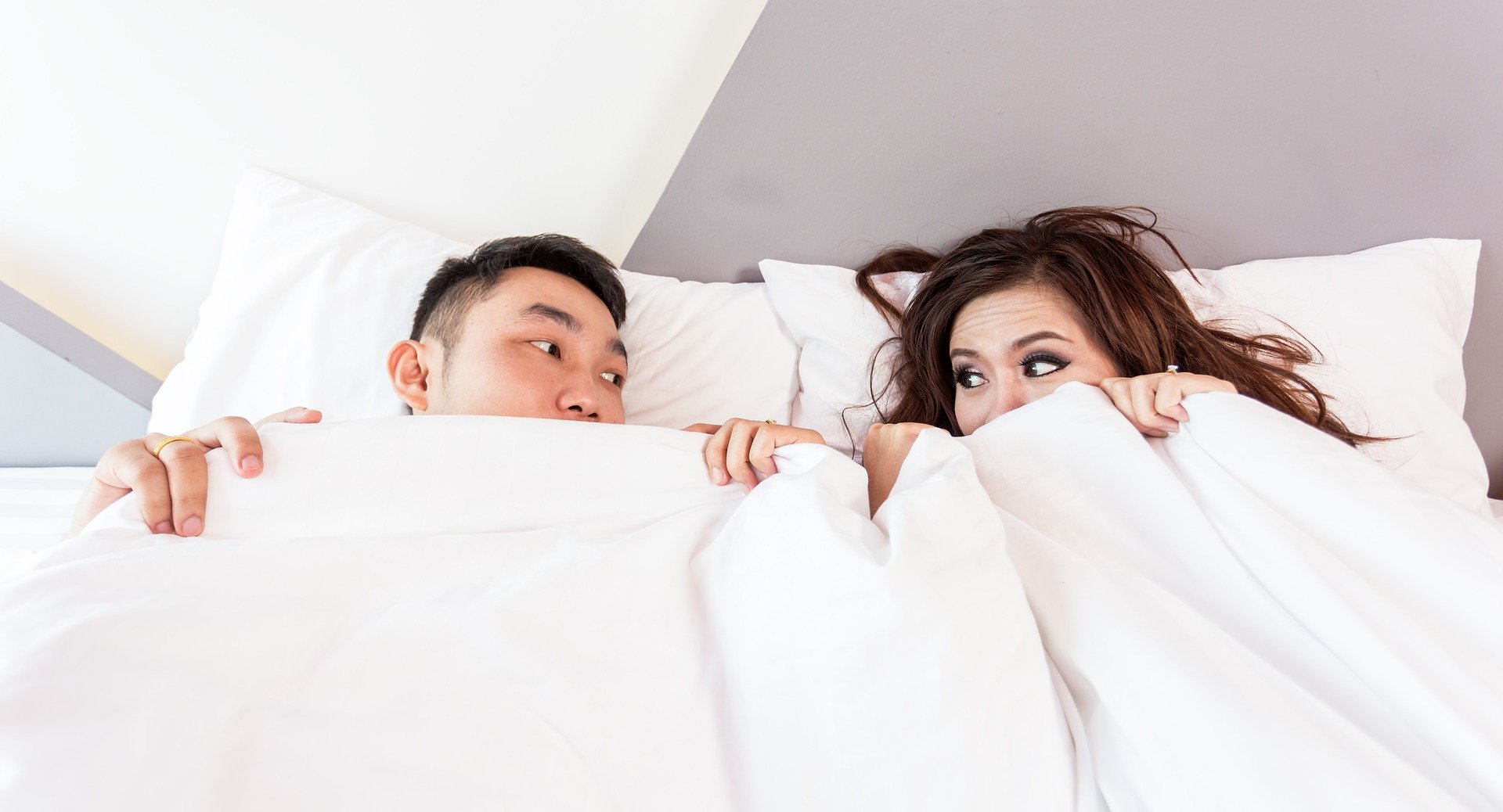 couple-1822497_1920