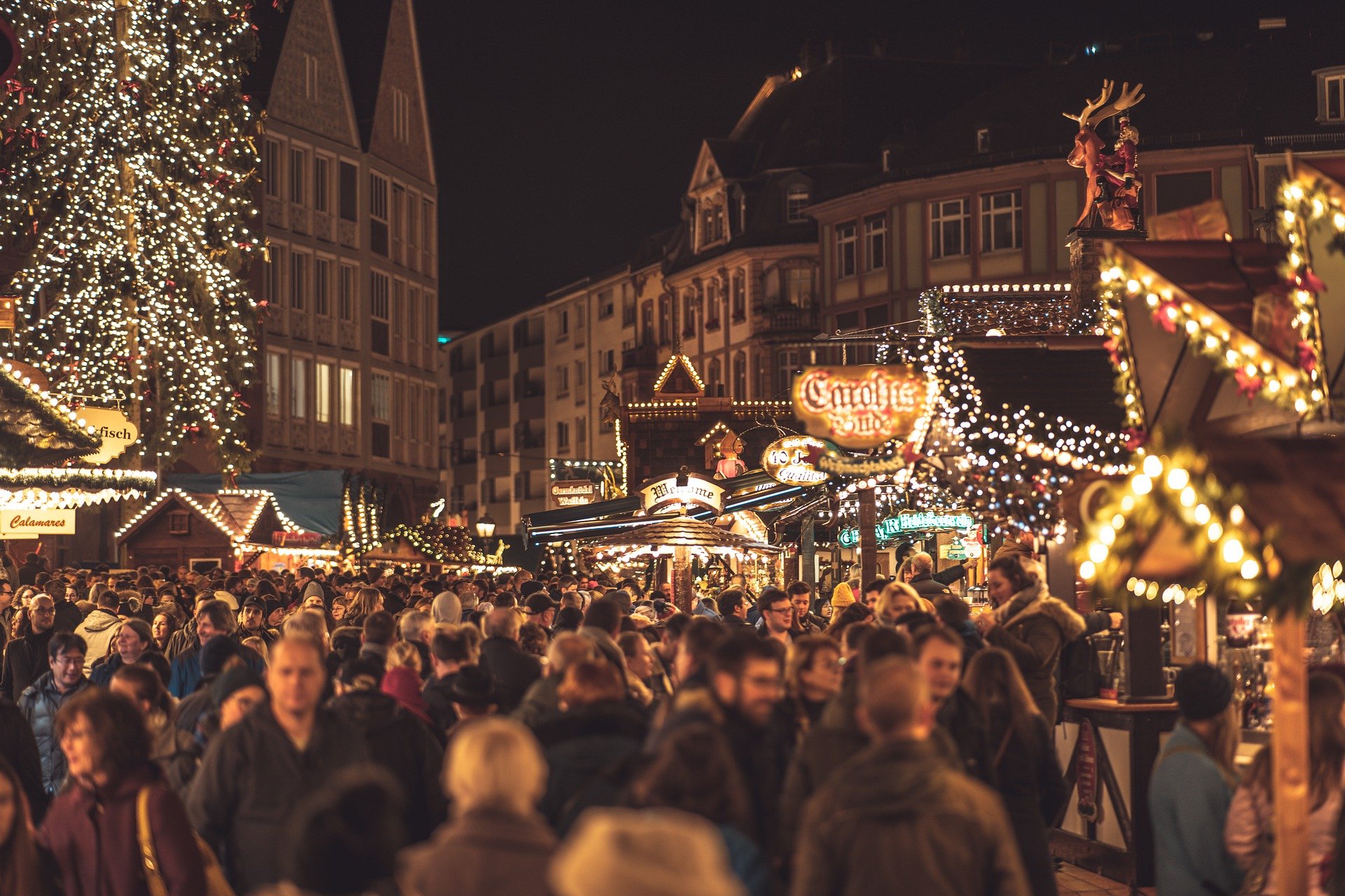 christmas-market-g5a022e388_1920
