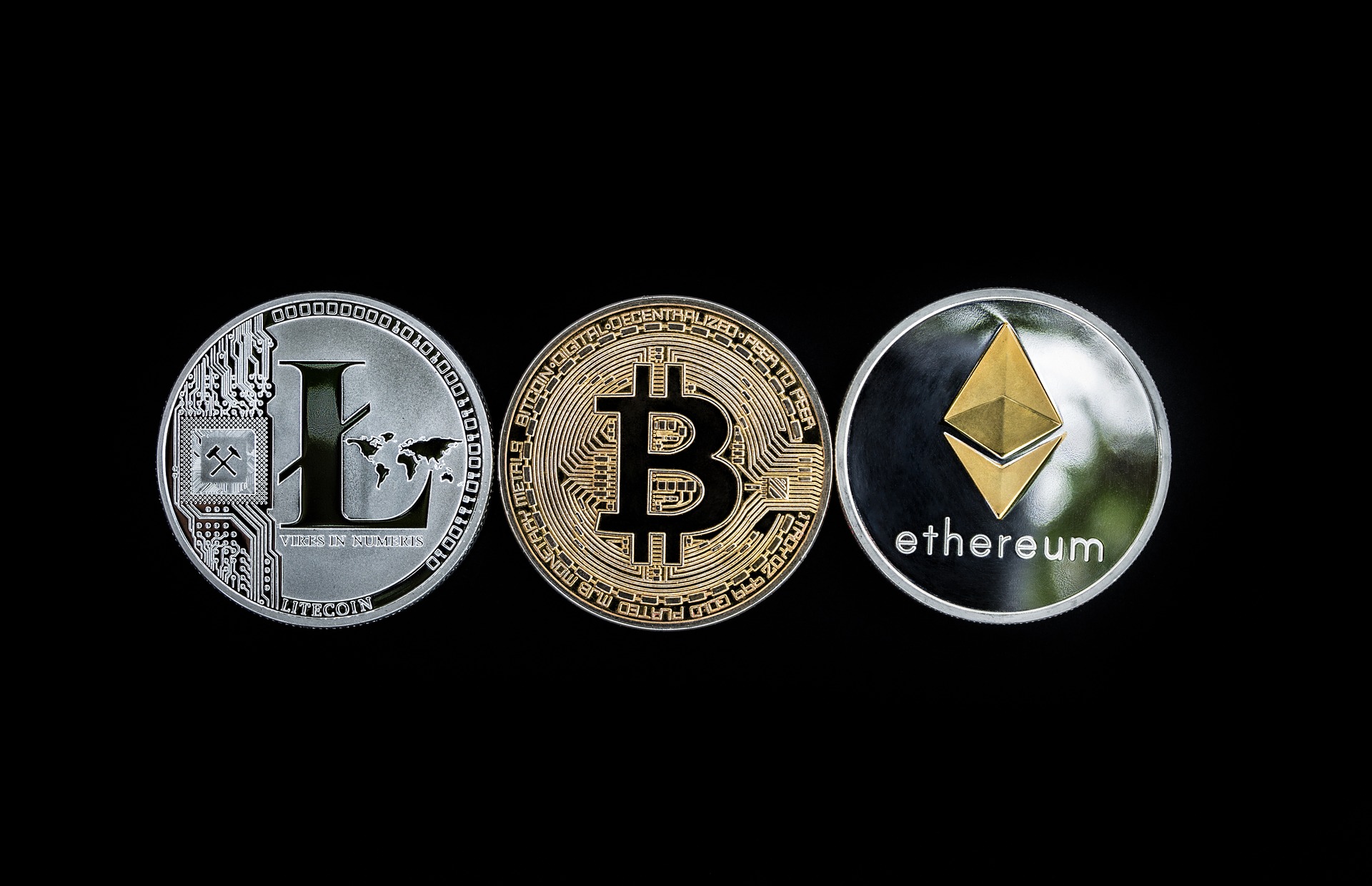 cryptocurrency-3423264_1920