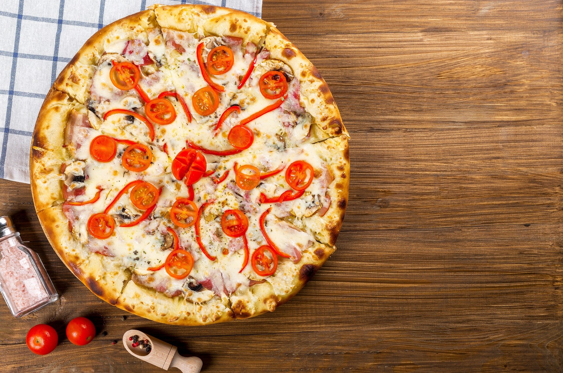 pizza-2068272_1920