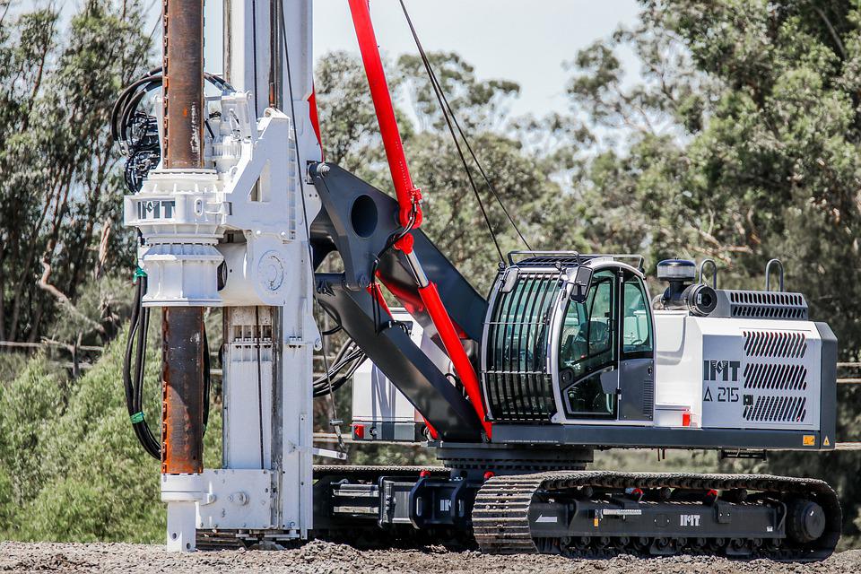 Everything You Need To Know About Track-Based Drill Rigs