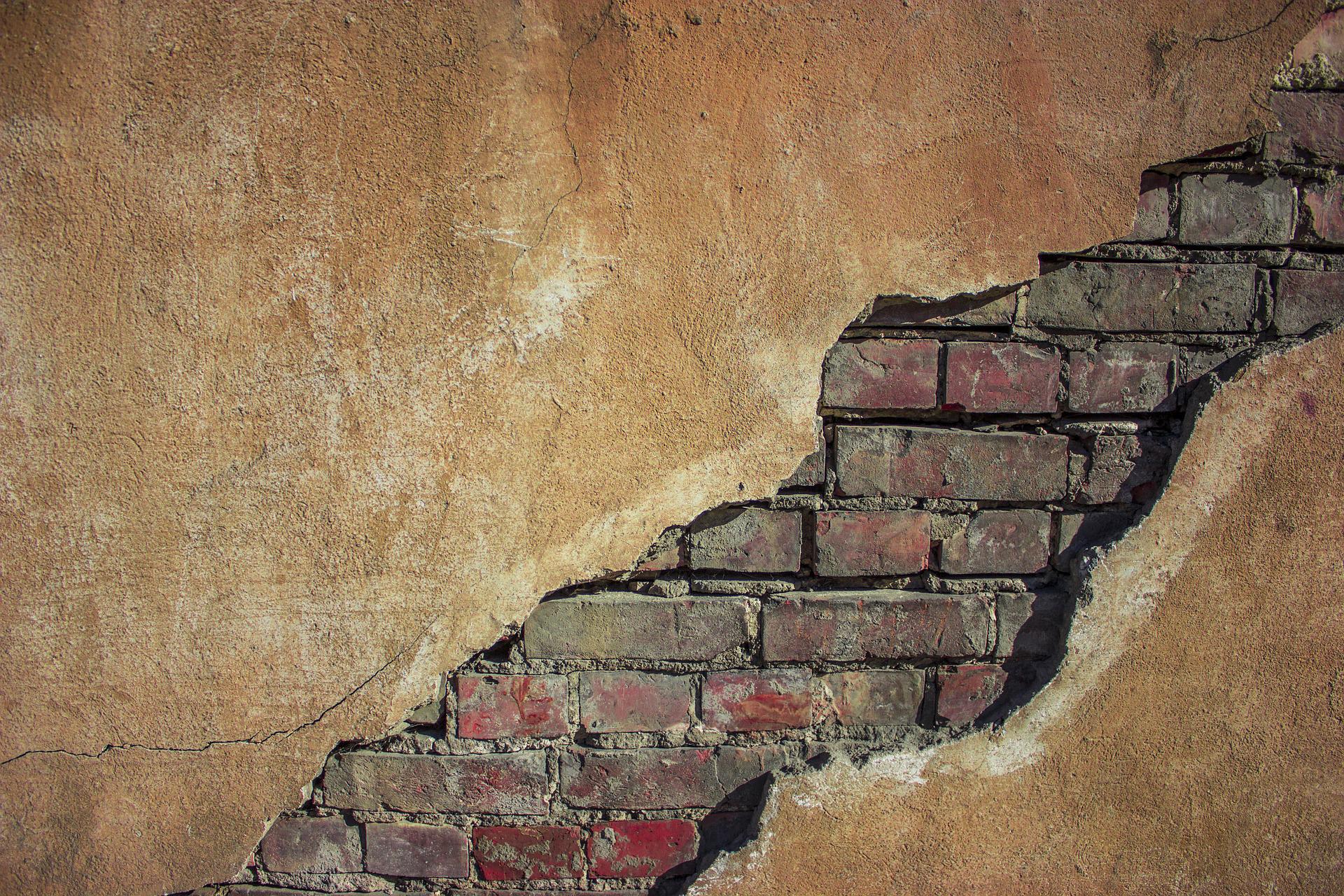 wall-3316062_1920