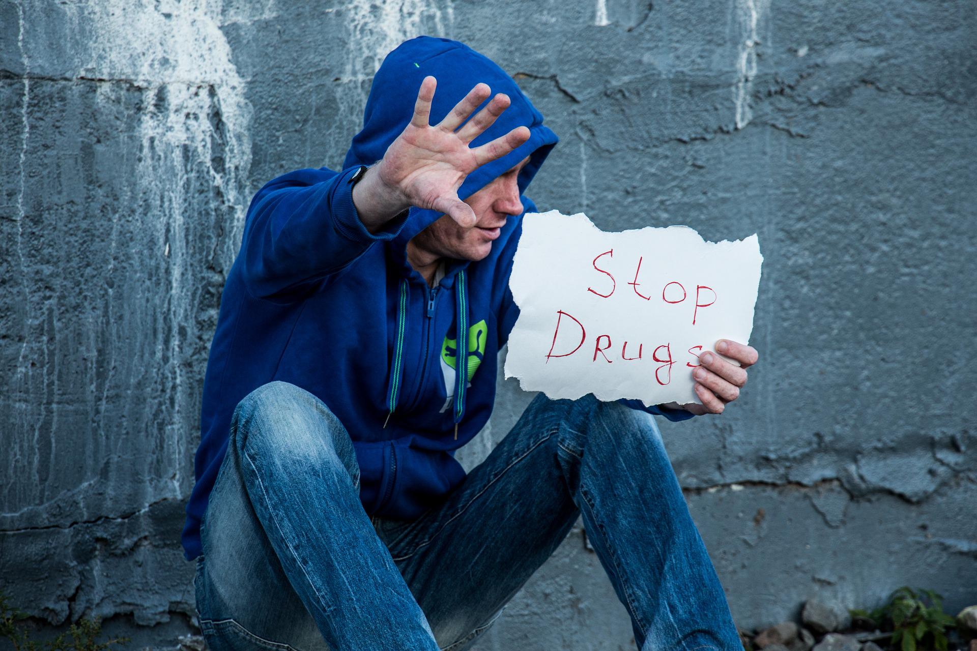 stop-2785450_1920