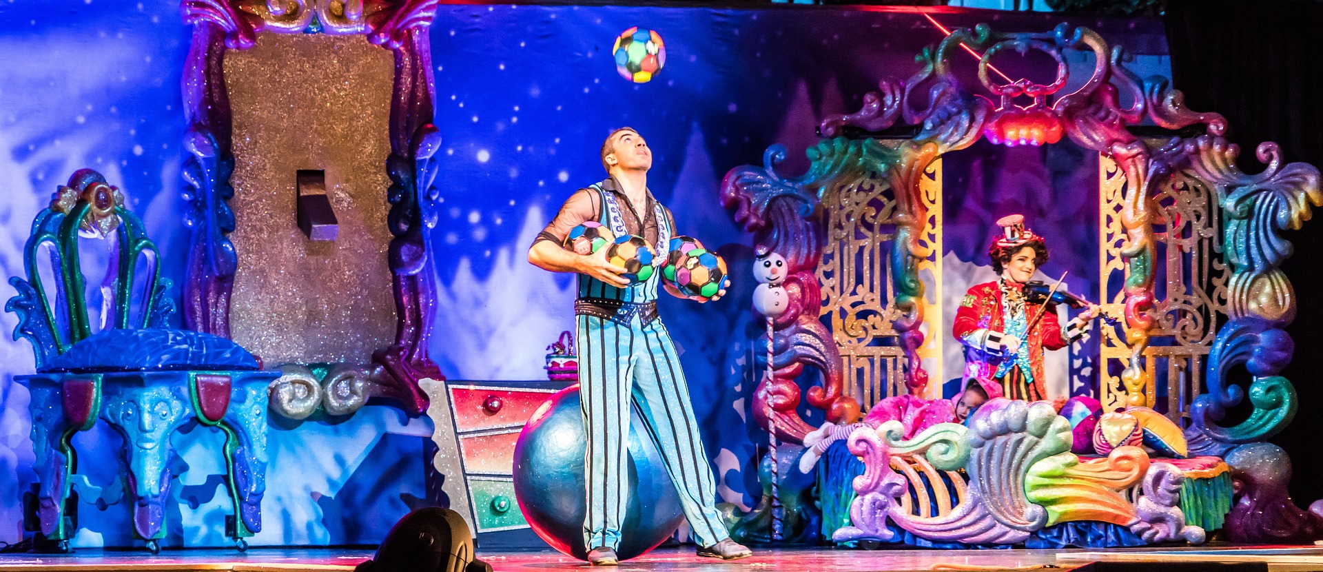 juggler-1938714_1920