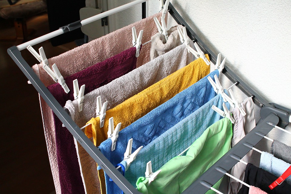 4 Benefits Of Having A Balcony Clothesline: How To Make The Most Out Of Your Outdoor Space!