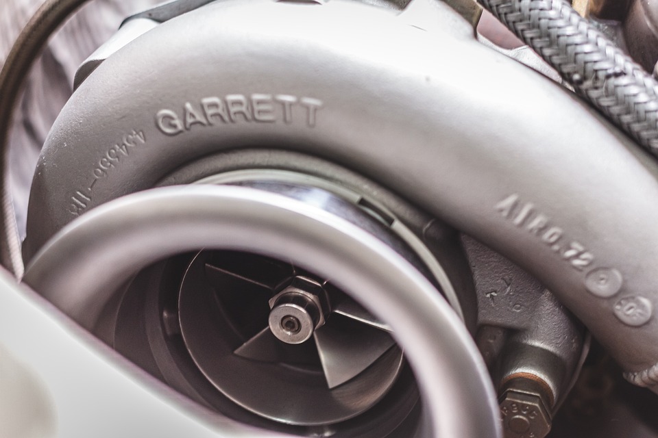 Garrett G25-550: A Powerful Turbocharger for High Performance Engines