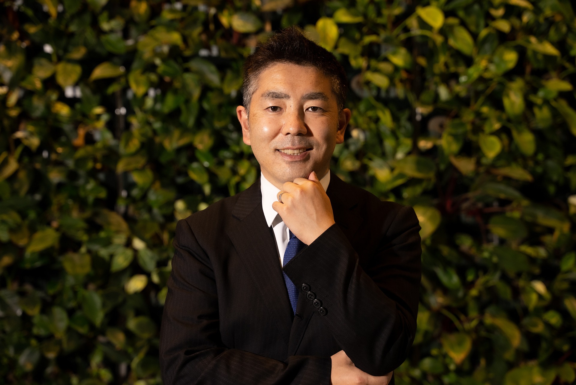 asian-man-7351683_1920
