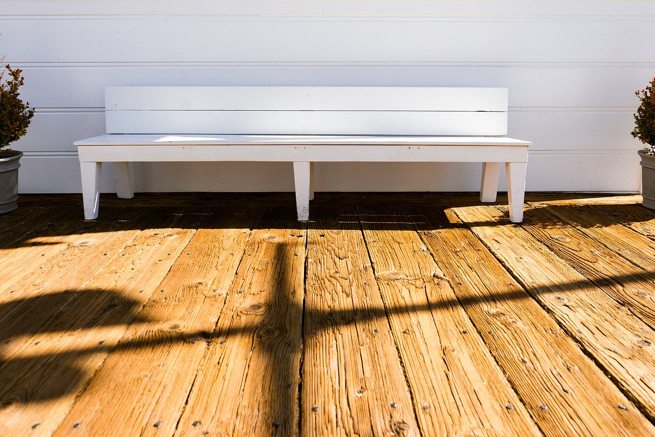 Protect Your Deck: Finding the Ideal Sealer for Your Wooden Deck