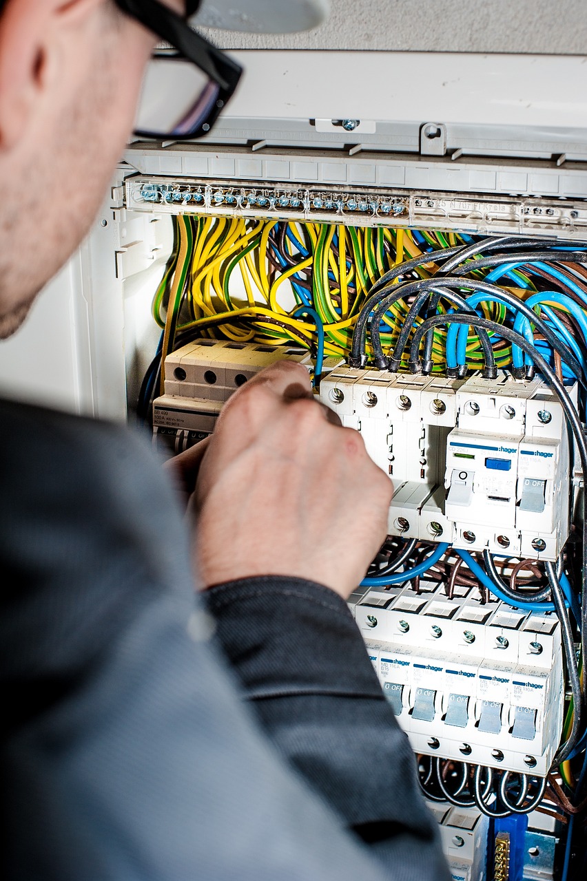 Understanding Electrical Foreman Jobs