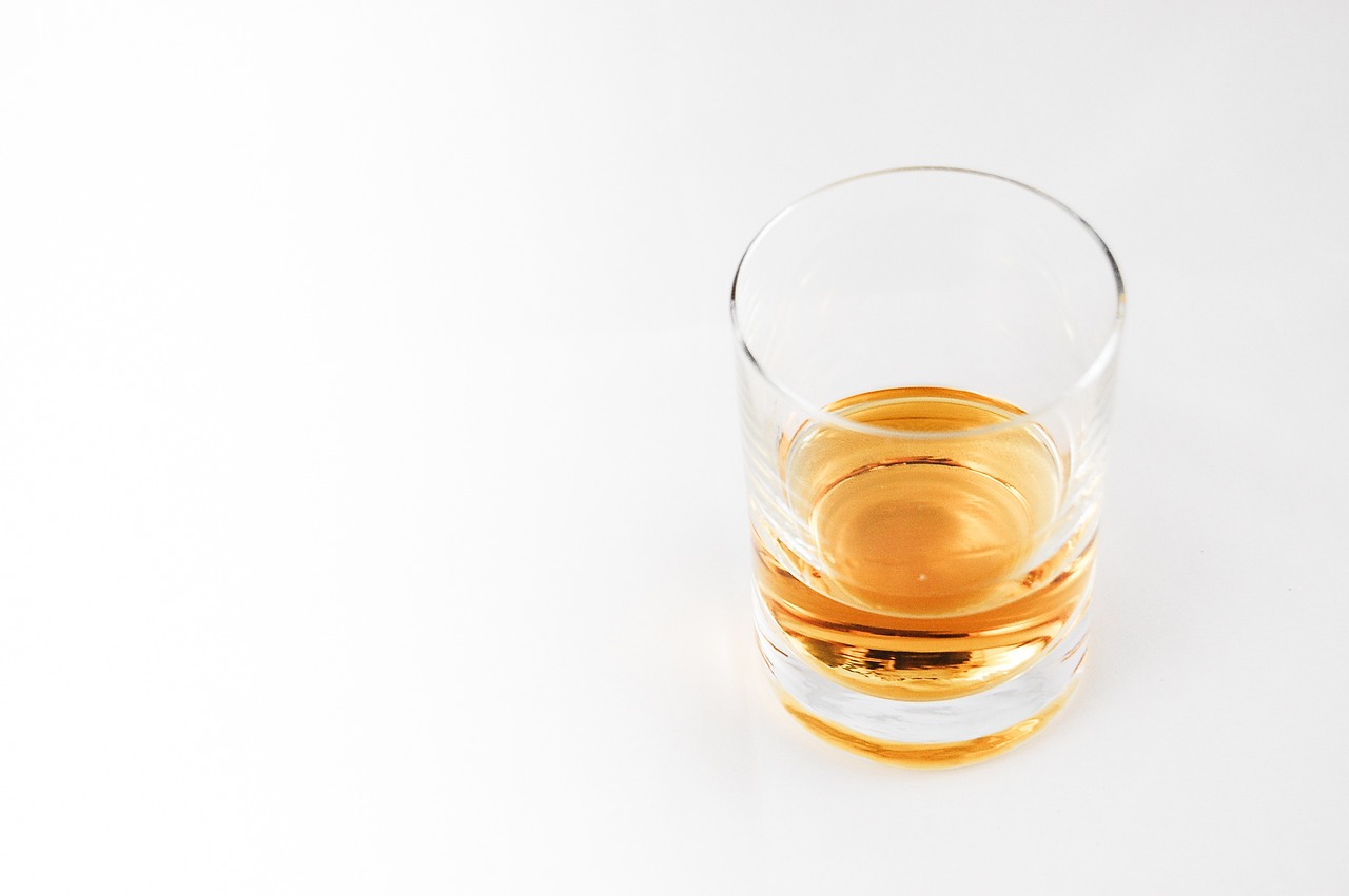 glass-428310_1280