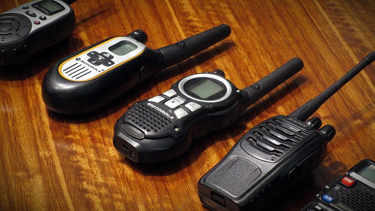 Get Connected with a Powerful and Reliable Communication Tool: The 5 Watt 2 Way Radio