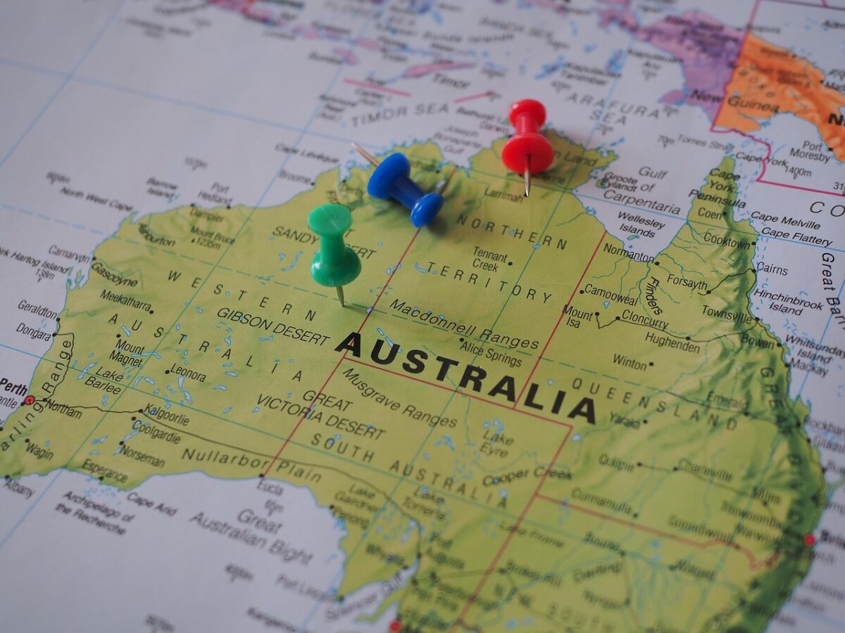 How an Immigration Agent Can Help You Move to Australia