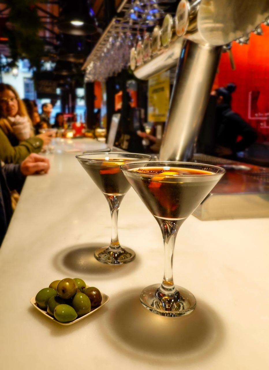 Enjoy an Espresso Martini in the Heart of the Financial District